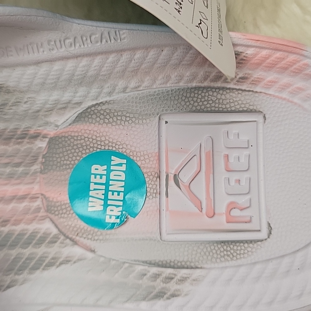 🩴NWT REEF Women's Water Xslide Sandals. White, Pink, Gray Colors. Size 9. - Picture 7 of 12